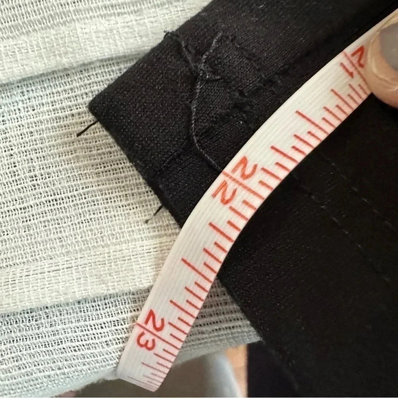 Studio by Torrid 2R slim fit technology black capris - Picture 6 of 6